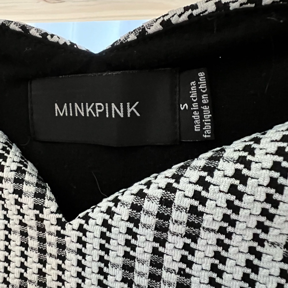 MINKPINK checkered sweetheart crop top - Picture 6 of 7